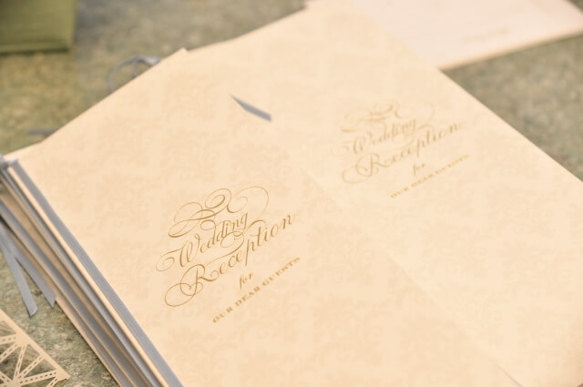 手作り席次表と業者依頼を徹底比較