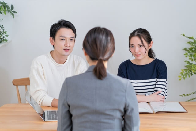 見積もりチェックの落とし穴！結婚式 費用で後悔しないための交渉術