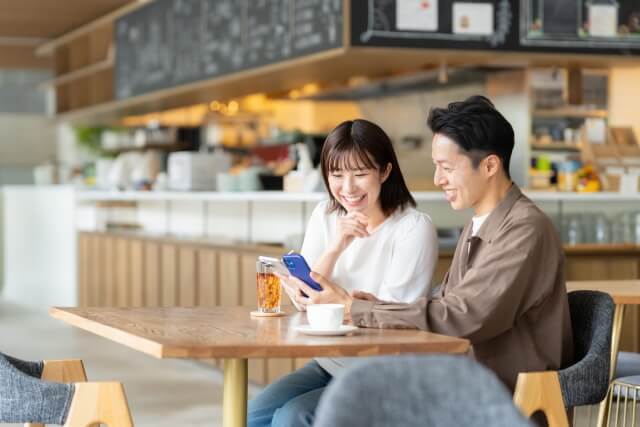 結婚式 受付を依頼する人を決めてお願いする