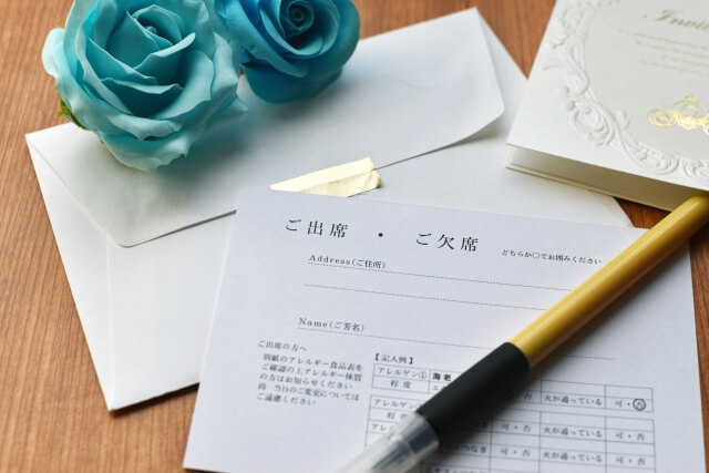 結婚式 ペーパーアイテムって何が必要?種類と相場